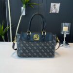 Fashion Metal Buckle Single Shoulder Crossbody Ladies Handbag - Image 2