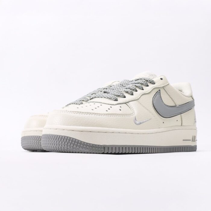 Air Force 1 Low Low Top Casual Athletic Board Shoes - Image 2