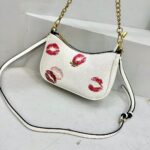 Simple Fashion Underarm Crossbody Bag - Image 5