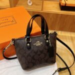 Designer Fashion Tote Crossbody Bag - Image 5