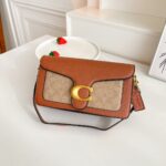 Classic Caviar Small Square Bag - Image 4