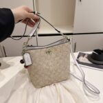 High Fashion Crossbody Tote Bucket Bag - Image 8