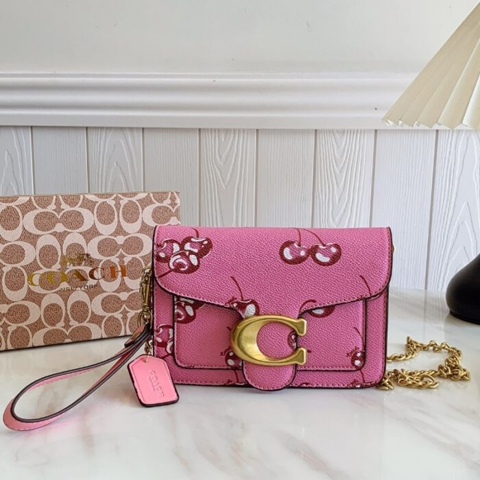 Versatile Crossbody Shoulder Bag with Original Box - Image 4