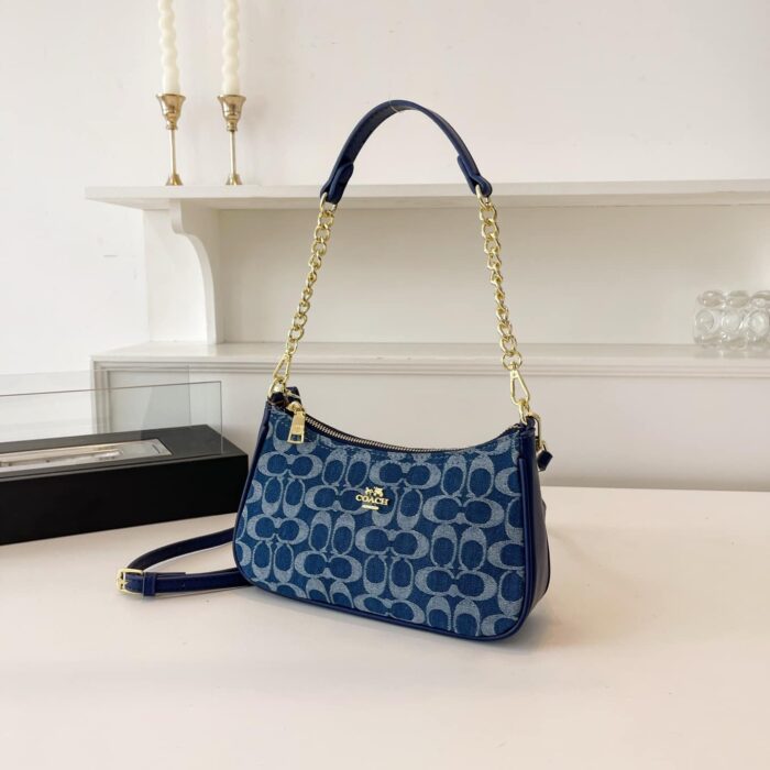 Sweet Underarm Crossbody Bag - Image 5