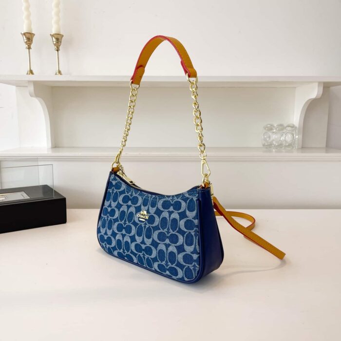 Sweet Underarm Crossbody Bag - Image 4