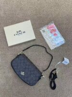 Fashion Simple Underarm Shoulder Crossbody Bag - Image 2