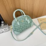 Designer Fashion Tote Crossbody Bag - Image 9