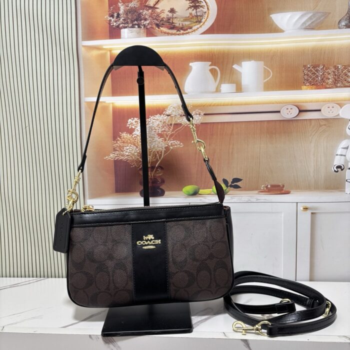 High Fashion Women's Small Square Bag - Image 1