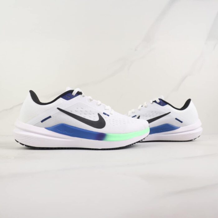 Nike Air Winflo 10 Shock Absorbing Running Shoes - Image 2