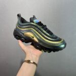 NIKE AIR MAX 95 TT Air-Cushioned Casual Trainers