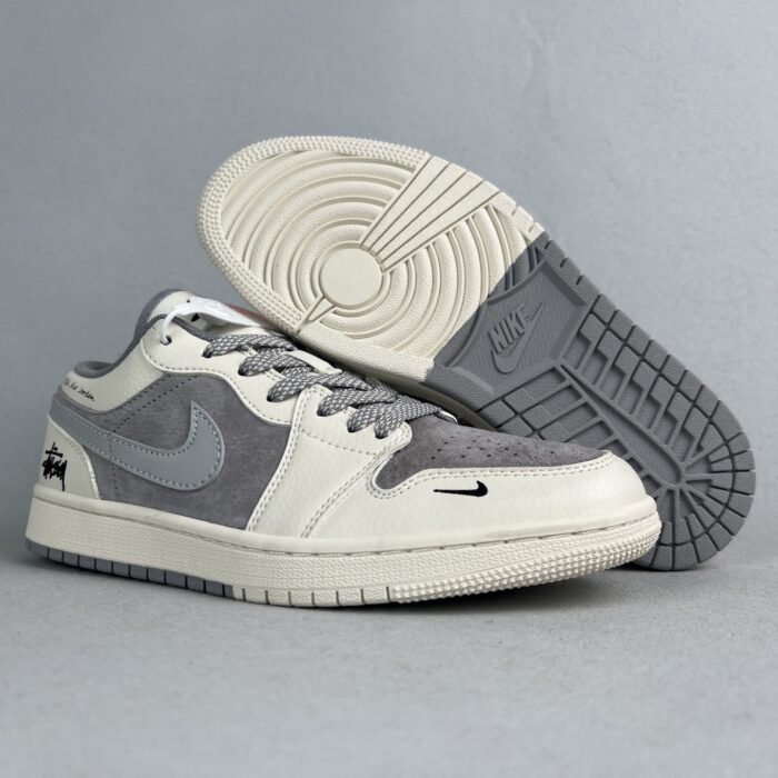 Nike Jordan Air Jordan 1 Stussy Co-Branded Trainer - Image 1