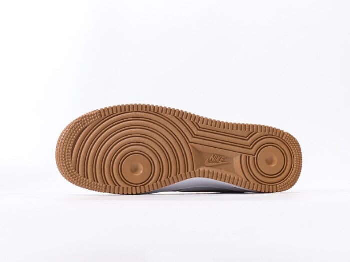 Nike Air Force 1‘07 LV8 Low-top Sports Casual Board Shoes - Image 4