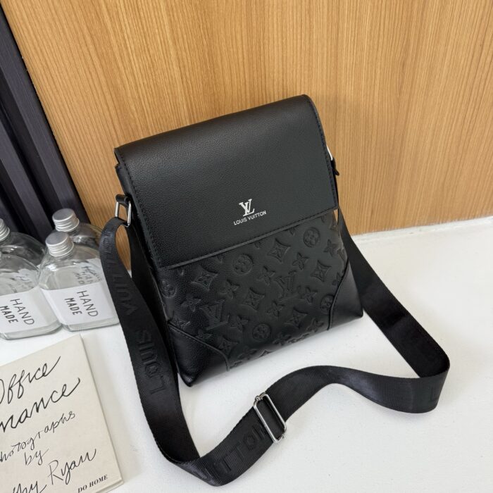 Multi-Brand Business Casual Multi-Functional Crossbody Bag - Image 2
