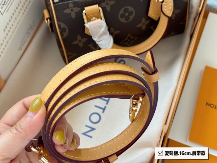 Louis Vuitton Speedy Nano Vintage Pattern Removable Adjustable Shoulder Strap Women'S Handbag - Image 6