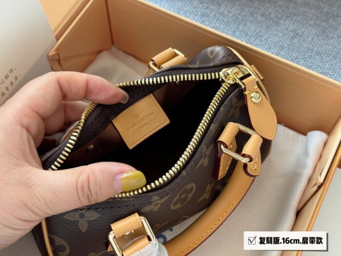 Louis Vuitton Speedy Nano Vintage Pattern Removable Adjustable Shoulder Strap Women'S Handbag - Image 9