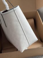 Coach New Snap-Closure Single-Sided Classic Logo City Tote Bag - Image 6