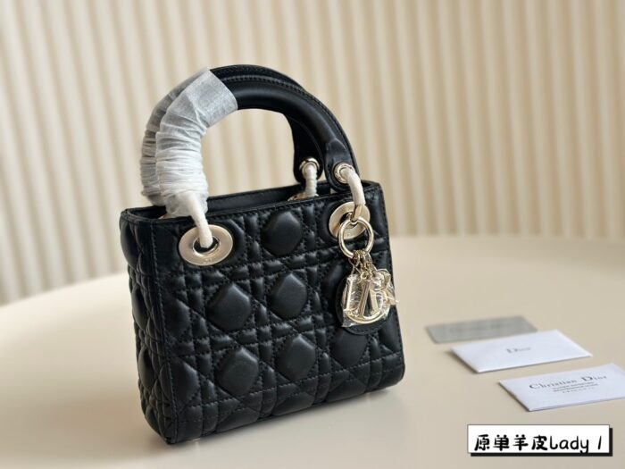 Dior Lambskin Lady Bag Classic Diamond Quilting Embroidery Versatile Style - Image 3