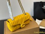 Coach Tabby Cloud Diamond Chain Bag - Image 5
