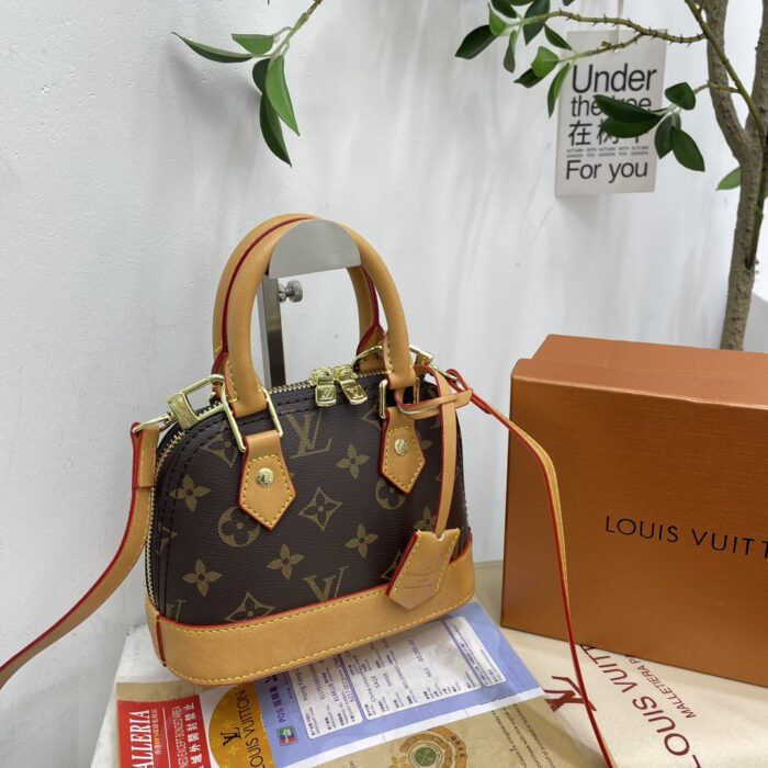 Louis Vuitton Multi-Coloured Shell Bag Cloth Bag Invoice Plastic Seal Box Complete Set - Image 1
