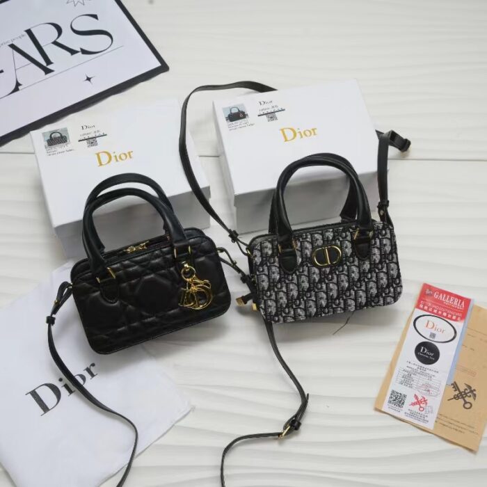 Dior Fashion Black Diamond Quilted Handbag - Image 1