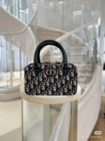 Dior Fashion Black Diamond Quilted Handbag - Image 2