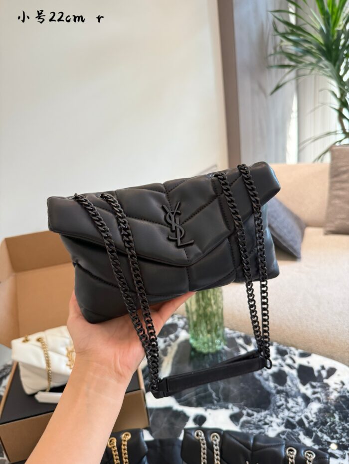 Yves Saint Laurent Cloud Bag In Black Gold – Yang Mi'S Signature Style. Soft And Adorable, Stunning Looks. - Image 4