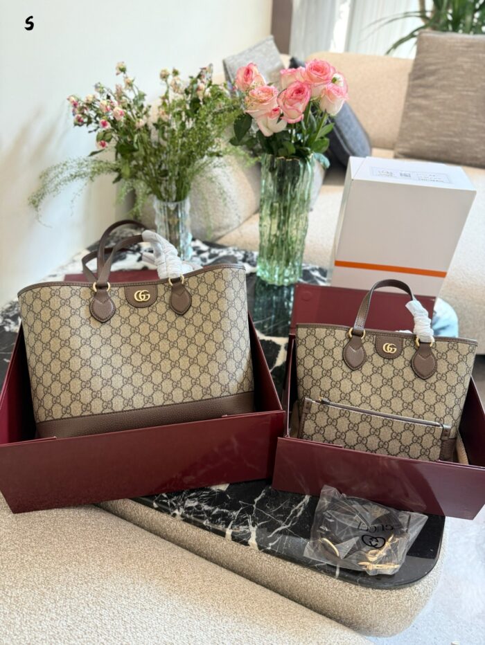 Gucci Ophidia Tote Shopping Bag Signature Print Sleek And Elegant Generous Capacity Versatile - Image 1