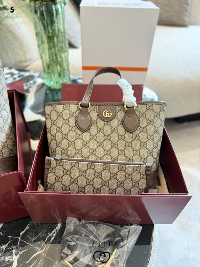Gucci Ophidia Tote Shopping Bag Signature Print Sleek And Elegant Generous Capacity Versatile - Image 2