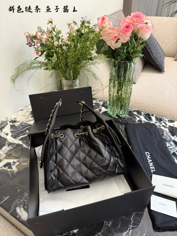 Chanel 25 Bag 25Ss Black & Gold Grained Calfskin Two-Tone Chain Hobo Bag - Image 4
