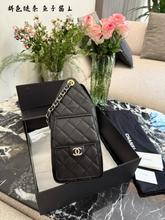 Chanel 25 Bag 25Ss Black & Gold Grained Calfskin Two-Tone Chain Hobo Bag - Image 5
