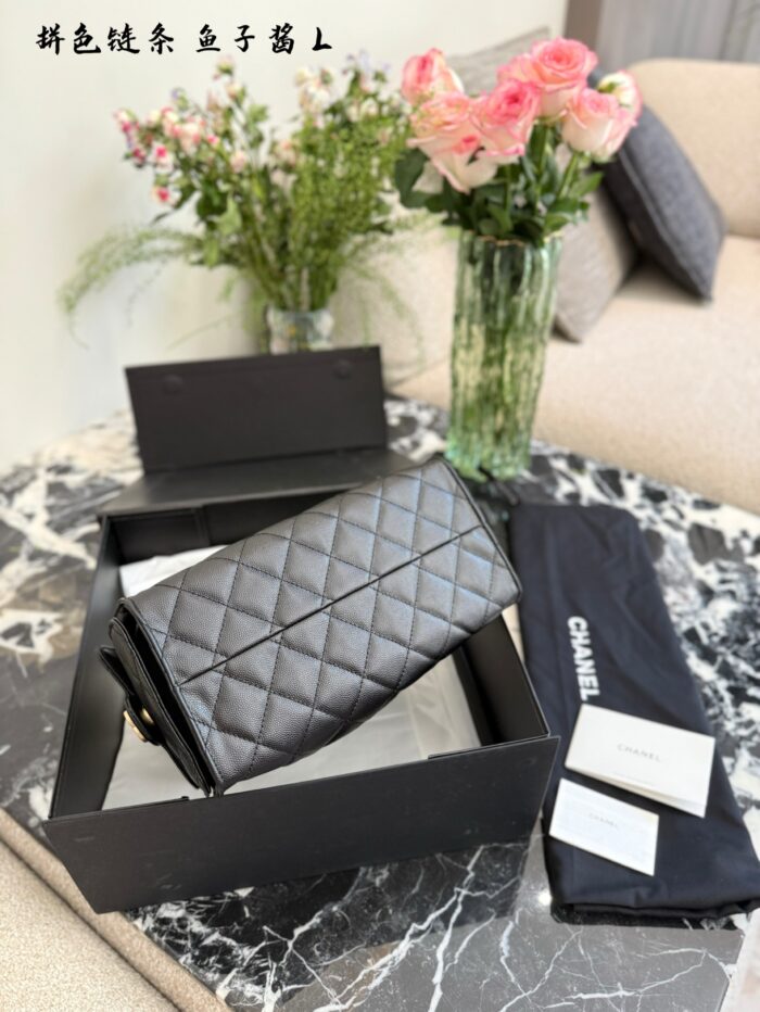 Chanel 25 Bag 25Ss Black & Gold Grained Calfskin Two-Tone Chain Hobo Bag - Image 9
