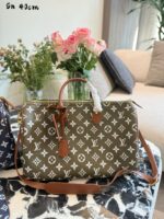 Louis Vuitton Speedy P9 Autumn/Winter 2025 Stylish Travel Bag Natural Leather Multi-Colour - Image 3