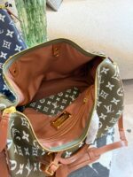 Louis Vuitton Speedy P9 Autumn/Winter 2025 Stylish Travel Bag Natural Leather Multi-Colour - Image 6