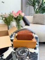 Louis Vuitton Low Key Collection Side Trunk Mm Vintage Trunk-Shaped Suede Woven Chain Strap Handbag - Image 8