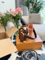 Louis Vuitton Low Key Collection Side Trunk Mm Vintage Trunk-Shaped Suede Woven Chain Strap Handbag - Image 9
