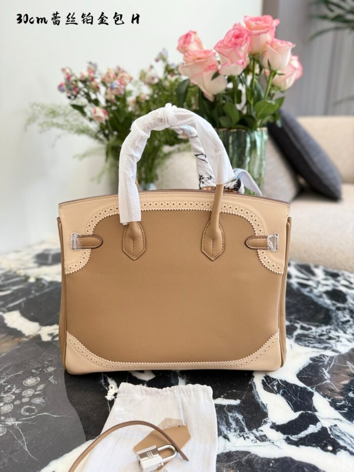 Hermès Birkin Lace Edition Grey Swift Leather Exuding Feminine Charm - Image 5