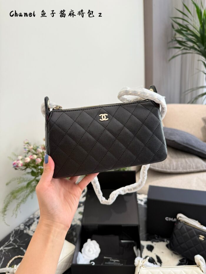 Chanel 25A Mahjong Bag Classic Quilted Pattern Shoulder Or Crossbody Carry Practical And Versatile Complete With Box - Image 3