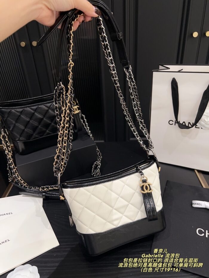 Chanel Gabrielle Black And White Wanderlust Bag Zip Closure Shoulder Or Crossbody Carry Lightweight And Stylish - Image 6