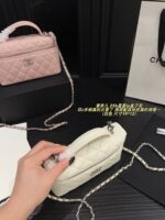 Chanel 25B Star Lp Box Bag With Double C Handles And Crocodile-Embossed Leather - Image 8