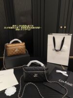 Chanel 25B Star Lp Box Bag With Double C Handles And Crocodile-Embossed Leather - Image 10