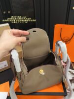 Hermes Lindy: Minimalist, Sophisticated, And Professional Women'S Handbag - Image 5
