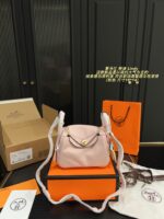 Hermes Lindy: Minimalist, Sophisticated, And Professional Women'S Handbag - Image 22