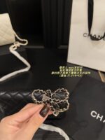 Chanel Woc Fortune Bag Upgraded Edition Retro Chic Structured Simplicity - Image 9
