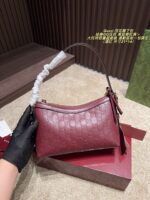 Gucci Classic Gg Monogram Underarm Bag Spacious, Vintage-Chic - Image 11