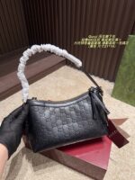 Gucci Classic Gg Monogram Underarm Bag Spacious, Vintage-Chic - Image 13