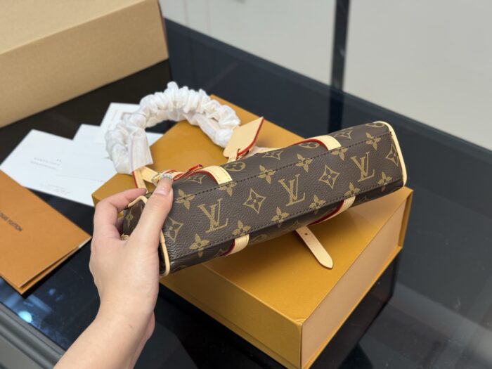 Louis Vuitton Hangon Bowling Bag: Compact Yet Surprisingly Spacious. - Image 9