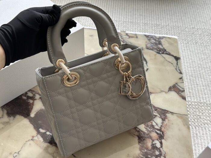 Dior Lady Dior Quad Bag (Letter-Print Wide Strap) Pearlescent High-End Quality - Image 1