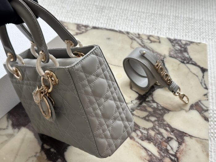 Dior Lady Dior Quad Bag (Letter-Print Wide Strap) Pearlescent High-End Quality - Image 3