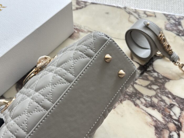 Dior Lady Dior Quad Bag (Letter-Print Wide Strap) Pearlescent High-End Quality - Image 5