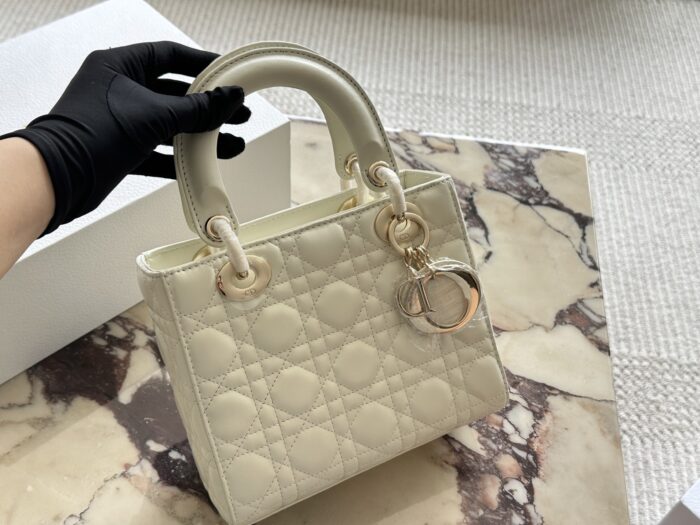 Dior Lady Dior Quad Bag (Letter-Print Wide Strap) Pearlescent High-End Quality - Image 11